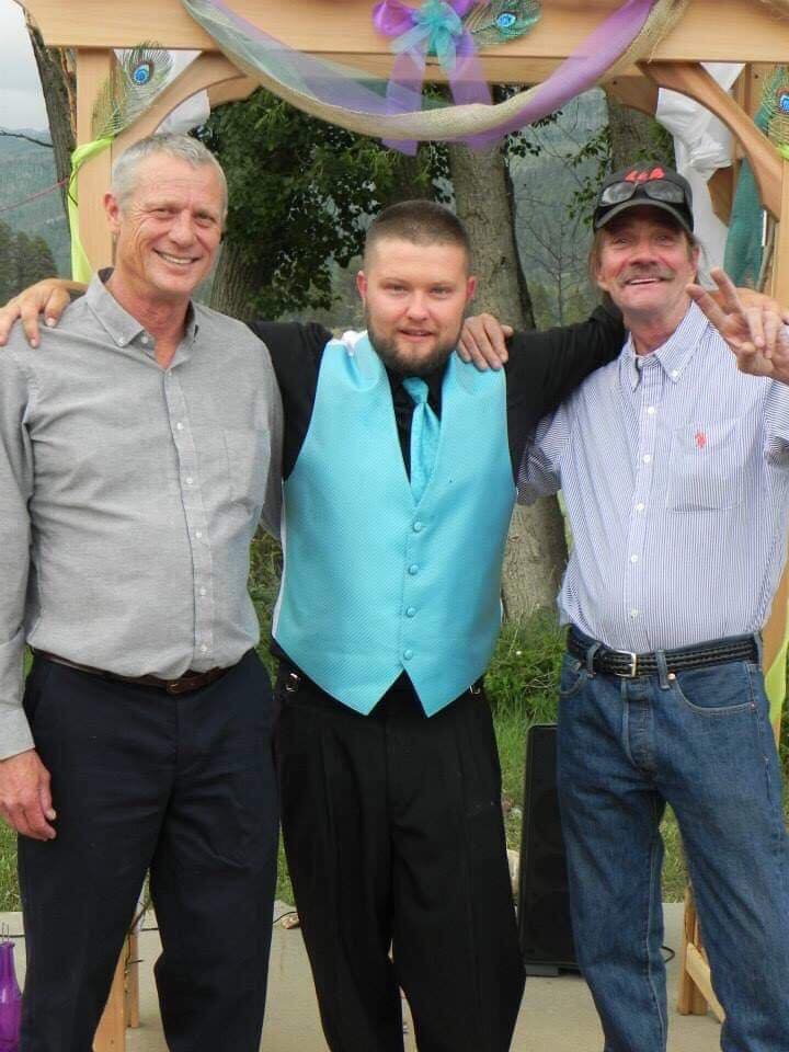 65711259_2379944058944182_2807378958981529600_n